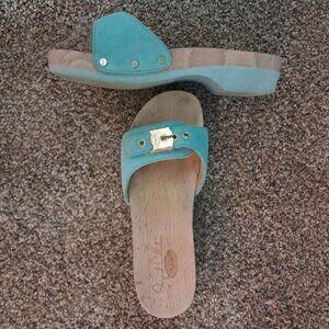 Dr. Scholls size 6 classic wood slides, excellent condition